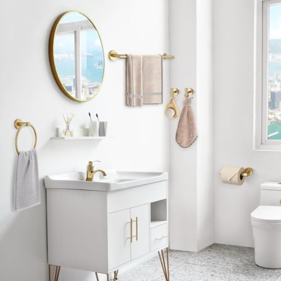 5 Pcs Bathroom Accessories Set - Towel Bar Stainless recensione e prezzo