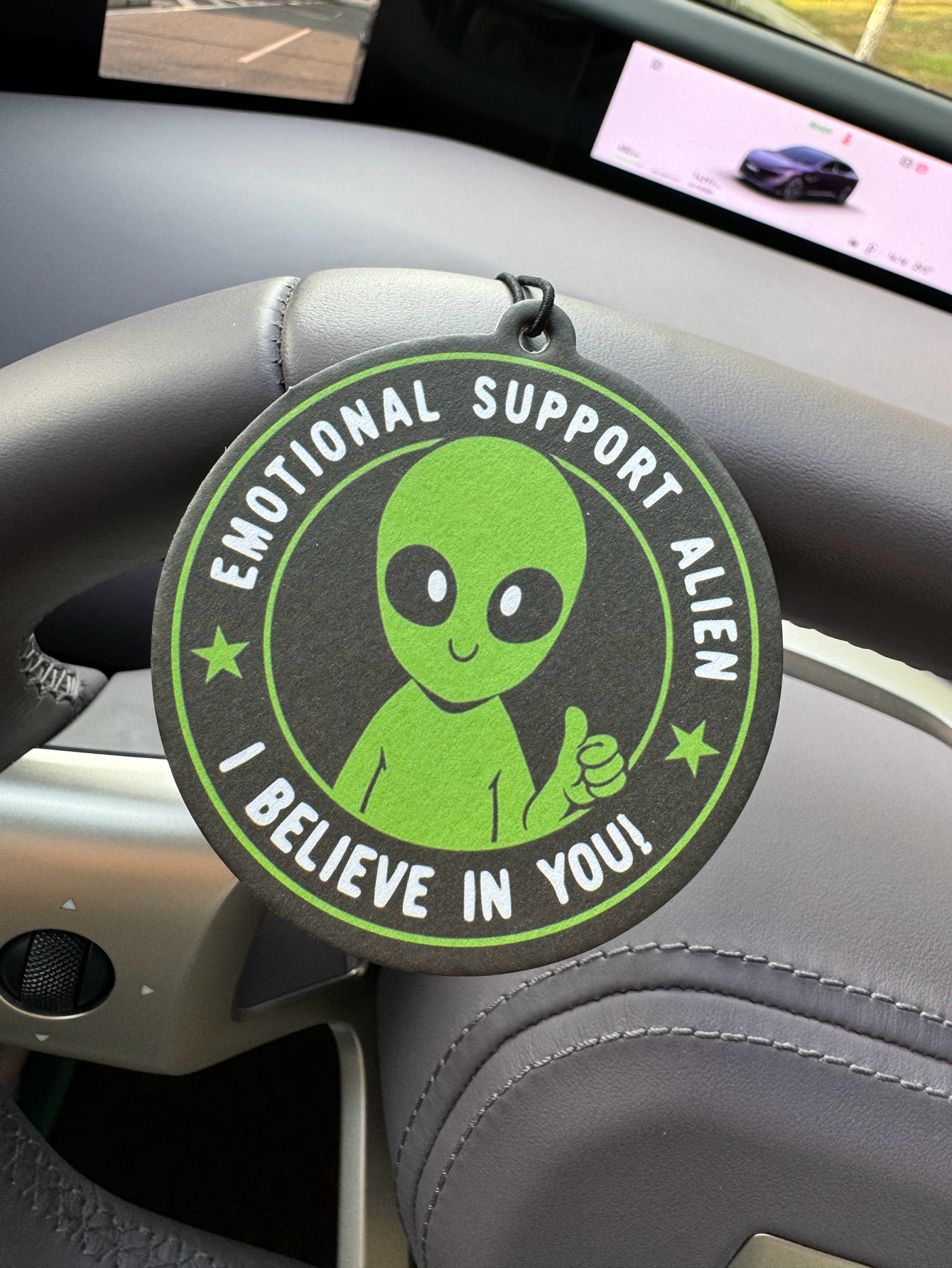 Emotional Support Alien Alien  - Home Bathroom Vent recensione e prezzo